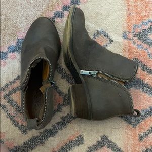 Lucky brand brown booties